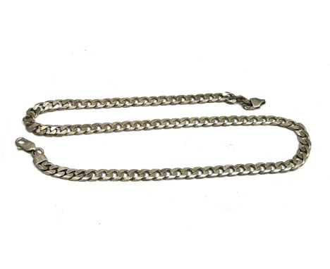 silver curb link chain measures approx 45cm long weight 31g 