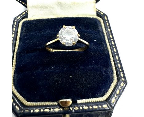 9ct gold white gemstone ring weight 1.9g 
