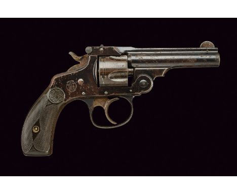 S&W 32 Double Action Fourth Model Revolver dating: 1875-1890 provenance: USA Round, rifled barrel, rib with address and paten