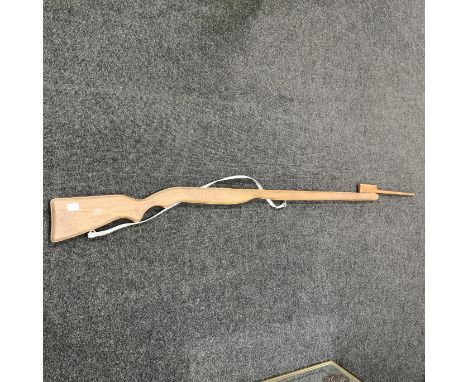 VINTAGE TRAINING RIFLE