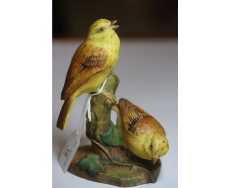 Royal Worcester "Yellow Hammers" figurine by Eileen Soper c1980, No. 3377, good condition