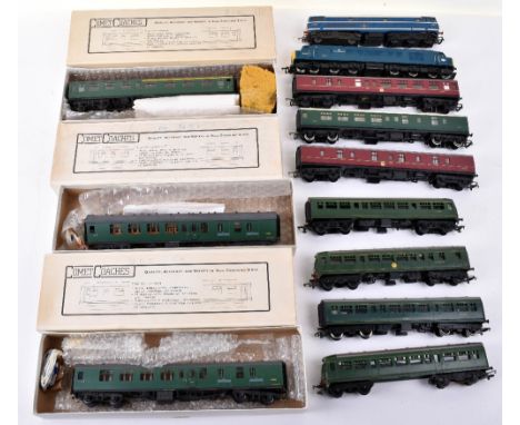 Collection of Hornby Railways locomotives and coaches, ten steam locomotives including ‘Evening Star’, three Duchess class lo