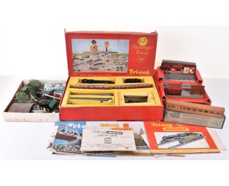 Quantity of Triang 00 Gauge Railways, including boxed R1X Passenger Train set, Princess Elizabeth Locomotive loco &amp; tende
