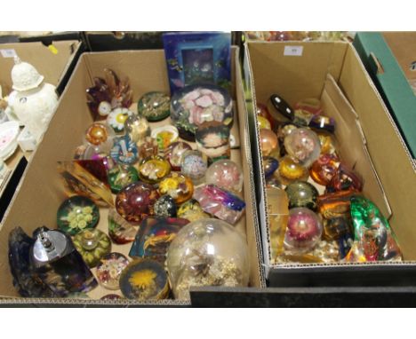 TWO BOXES OF VINTAGE RETRO LUCITE PAPERWEIGHTS ETC