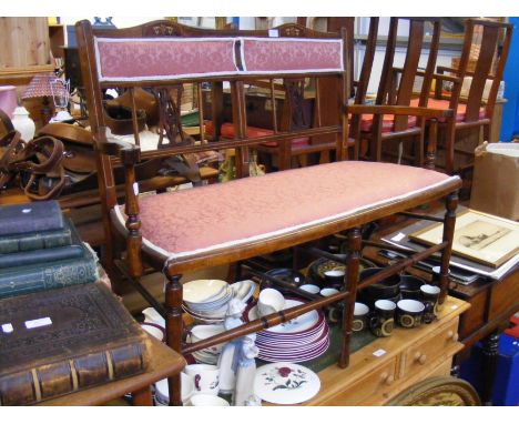 An Edwardian settee upholstered in pink brocade fabric - length 107cm 