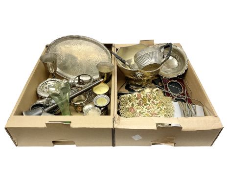 Quantity of silver plate to include, butter/caviar dish with revolving top, bowl of circular form with twin lion mask ring ha