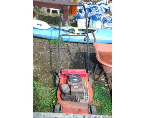 'Champion' lawn mower with B&amp;S engine - engine turns, (No grass box).