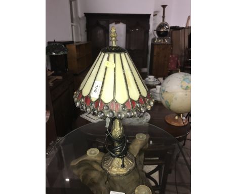 TIFFANY STYLE LAMP