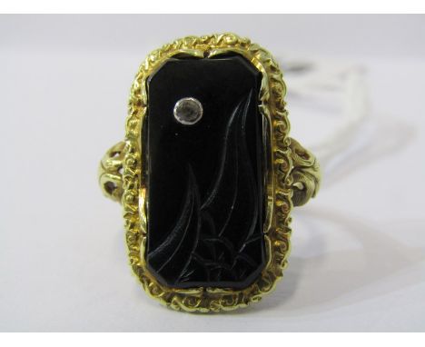 VINTAGE STYLE 14CT YELLOW GOLD &amp; ONYX SIGNET RING, approx. 5.5grms in weight, size O/P 