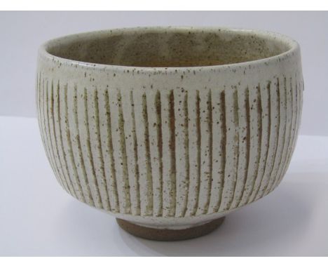 STUDIO POTTERY, David Leach Lowerdown Pottery, 5" dia, incised decoration bowl, personal seal mark 