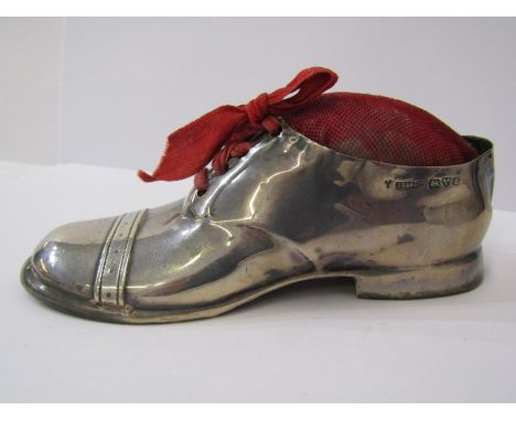 SILVER SHOE PIN CUSHION, HM CHESTER 1909 