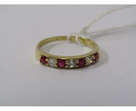 18ct YELLOW GOLD RUBY &amp; DIAMOND 7 STONE ETERNITY STYLE RING, size K 