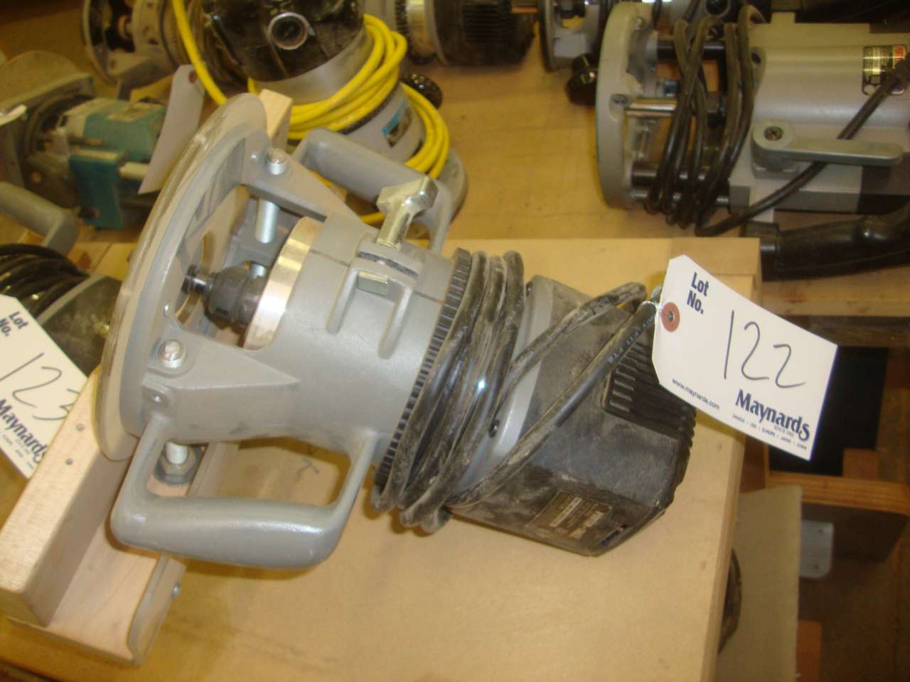 Option of lots: 122, 123  } } } } } Porter Cable 7519 Router