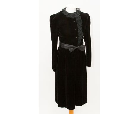 A lovely velvet cocktail day dress, lace collar and taffeta bow belt (early 1980s) 