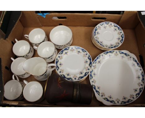 A Paragon Coniston tea set for six, including cups, saucers and plates; together with an Aesthetic Movement vase 