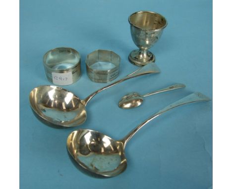 A George III sauce ladle, London 1797, two silver napkin rings and other small silver, ___5oz.