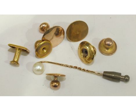 Two 18ct gold dress studs, 3.6g, five 9ct gold dress studs, 4.8g and a pearl stick pin.