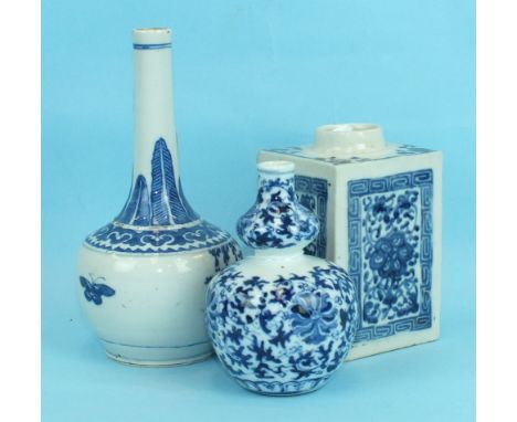 A 19th century Chinese porcelain square section tea caddy decorated with scrolling lotus within Greek key borders, cracked, 1