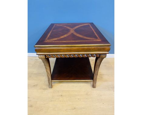 Contemporary lamp table with open undershelf, 71 x 61 x 62cms. Estimate £15-20.