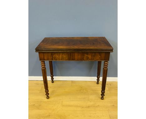 19th century French mahogany card table on turned and reeded legs with inset green baise playing surface, 81 x 40 x 75cms (cl