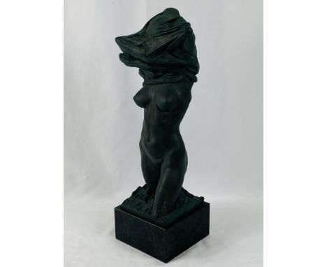 Costanzo Mongini (Italian, 1918-1981) Patinated bronze sculpture of a female nude, signed by artist, numbered 74/399, 51cm. E