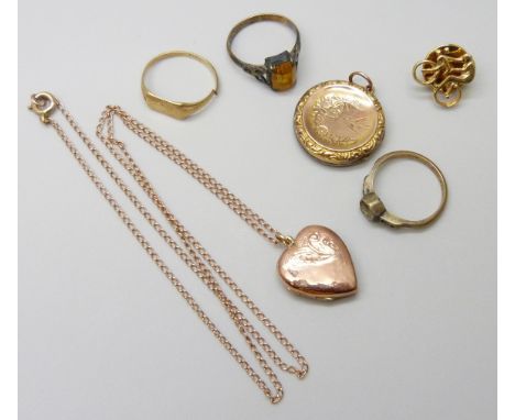 A 9ct gold signet ring and a 9ct gold and silver set ring, both a/f, 3.2g, a 9ct gold and silver set ring with a paste stone,