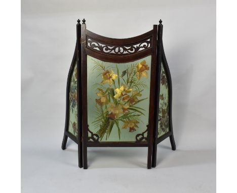 A Late Victorian Mahogany Framed Three Section Fire Screen with Painted Green Glass Panels, 93cms High 
