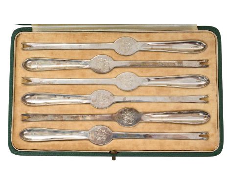 Set of silver 1930s silver lobster picks, with engraved initials, in original fitted case (Sheffield 1939) Harrison Brothers 