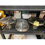 Lot de varies de 3 supports a gateaux