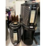 Lot de 4 distributrices à liquides chauds/ café ZOJIRUSHI a /3 supports