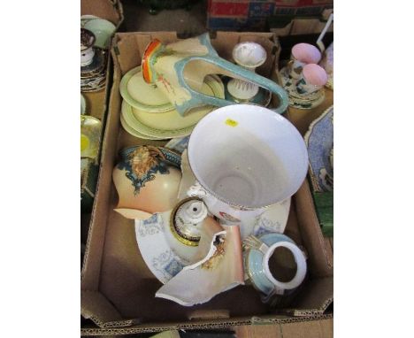 A collection of porcelain, to include Clarice Cliff, Worcester, Minton, comport bases, plates etc