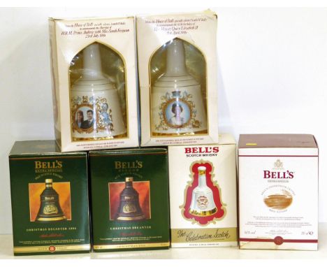 Bells whiskey decanters, full, boxed and sealed to include; Christmas decanter 1994 extra special, Christmas decanter 1992 Co