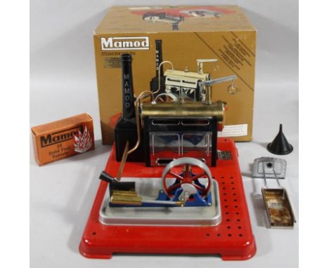 A 20thC Mamod stationary engine SP4, 24cm wide. (boxed)