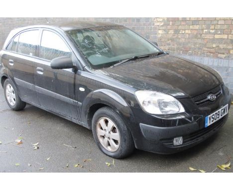 A Kia Rio Chill 1.4 motor car, 5 door, manual, 2009, first registered 08/07/2009, YS09GWV, 39,927 recorded miles, in black.