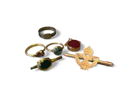 A small parcel of antique and vintage jewellery. To include a "9ct" stamped RAF sweetheart brooch; a gilt metal bloodstone, w