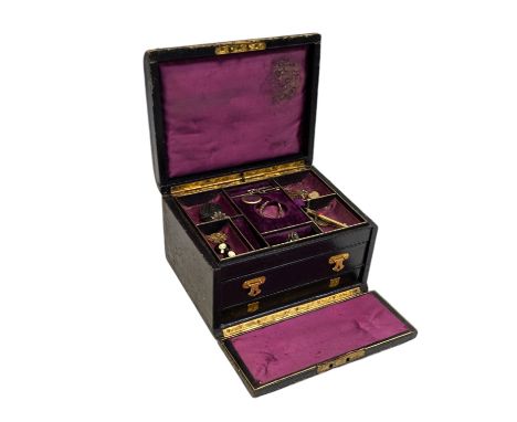 A Victorian plush and satin line jewellery case, with a small parcel of antique jewellery.  To include a "9ct" stamped bar br