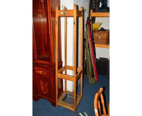 A LIGHT OAK HAT/COAT STAND