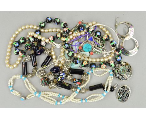 A SELECTION OF JEWELLERY to include seven necklaces, two of which are imitation pearl necklaces, a bangle, a ring, three pair