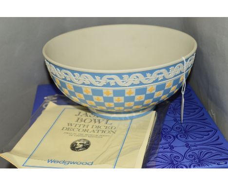 A BOXED LIMITED EDITION WEDGWOOD JASPERWARE MUSEUM SERIES 'DICED BOWL', engine turned three colour jasper-white, blue and can