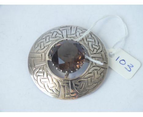 Silver vintage Scottish brooch with central Citrine 