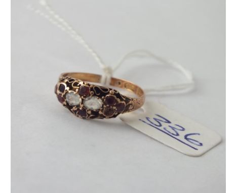 Antique 15ct stone set ring (some stones missing) - size P