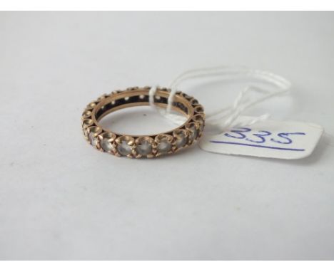 9ct eternity ring - size M 
