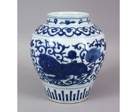 A GOOD CHINESE BLUE &amp; WHITE PORCELAIN VASE, decorated with lion dog decoration upon formal scroll, the base with a six ch