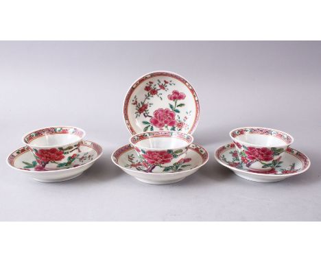 A MIXED LOT OF 19TH / 20TH CENTURY CHINESE FAMILLE ROSE TEA BOWLS &amp; SAUCERS, 7cm x 10cm.