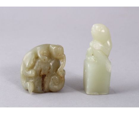 TWO 19TH CENTURY CHINESE CARVED JADE FIGURE &amp; SEAL, the figure carved depicting a leopard upon a rock, 3cm, the other of 