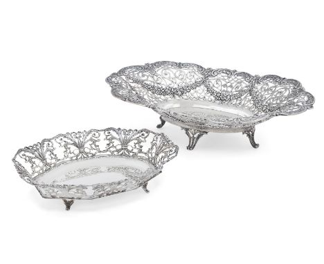 A German silver basket with floral garlands to sides. J.D. Schleissner & Son, Hanau, late 19th/early 20th century. Of shaped,