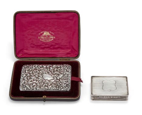 An early Victorian silver snuff box.Edward Smith, Birmingham, 1838. Of rectangular form, the reeded sides to an engine-turned