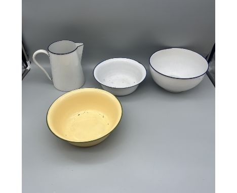 Vintage enamel ware, a jug and 3x bowls
