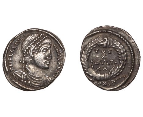 Roman Imperial Coinage, Julian II (360-363), Reduced Siliqua, Arles, pearl-diademed, draped and cuirassed bust right, rev. vo