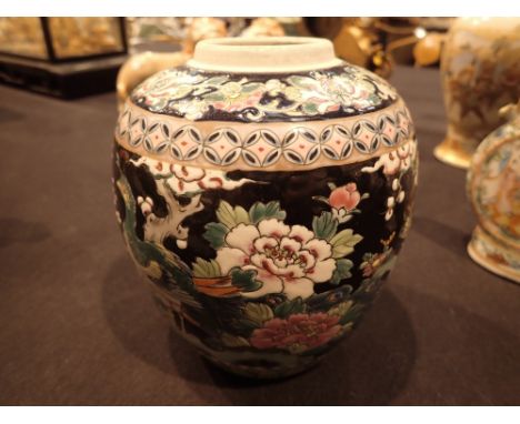 Early Japanese enamelled ginger jar lacking cover H : 16cm
